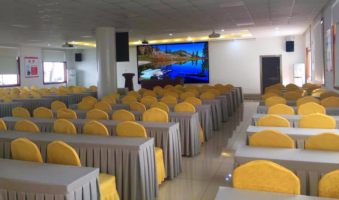 How to create the best information-based meeting environment? LED screen to take you to feel